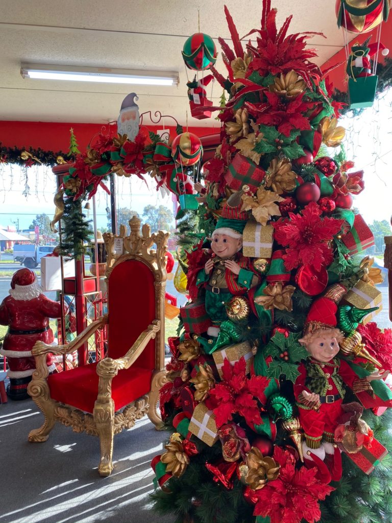 Christmas Elves Tree 2019 – Miss Haberdash Christmas